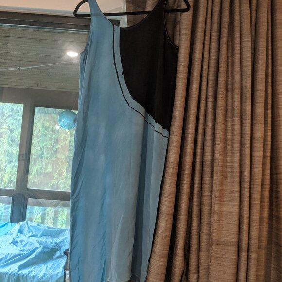 Rachel Rose NWOT (new without tags) 100% silk dress- size 1/small - Picture 2 of 2